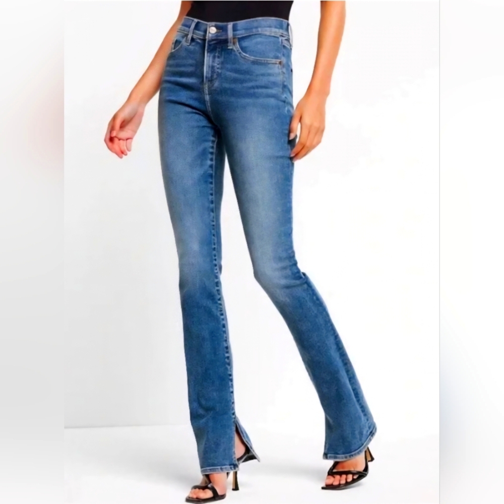EXPRESS Womens SkyScraper Mid-Rise Jeans